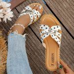Polka dot slippers - Image 3