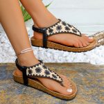 Women's raffia braided floral thong sandals - Image 2
