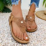 Women's braided floral thong sandals - Image 3
