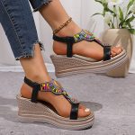 Women's Bohemian Wedge Sandals - Image 3