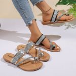 Ladies ethnic fashion slippers